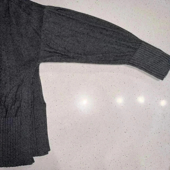 Lou&Grey women’s pullover cropped sweater Gray L lightweight boxy slouchy boho - Picture 7 of 7